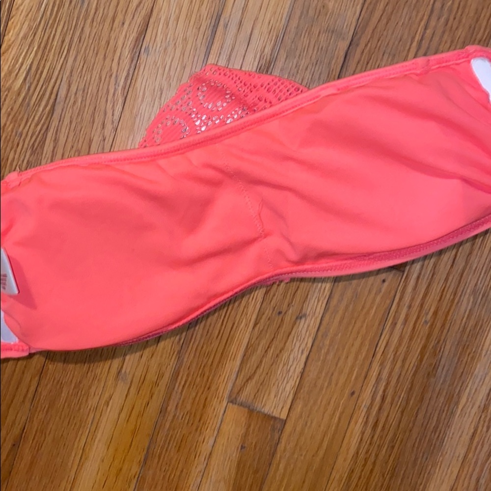 Coral bikini top - Picture 6 of 7